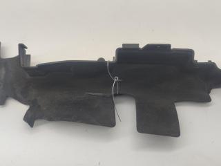 диффузор вентилятора Audi A4 B5 [рестайлинг] 2000, 1.9 л., дизель, АКПП, красный, седан, 8D0121284E