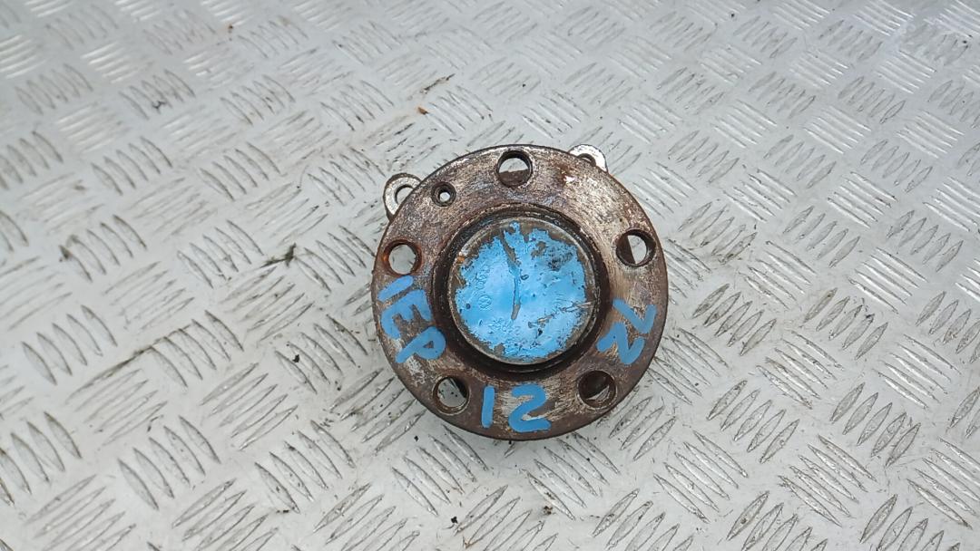 ступица задняя левая Volkswagen Bora 1 поколение 2001, 1.9 л., дизель, МКПП, седан, 1J0598477, 1J0501117B - фото №1