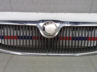 решетка радиатора Skoda Octavia 2 поколение (A5) 2007, 1.9 л., дизель, МКПП, хетчбэк 5 дв., 1Z0853668