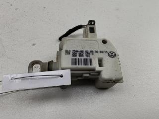 активатор замка багажника Audi A6 4B/C5 1998, 2.5 л., дизель, АКПП, чёрный, универсал, 3B0959781