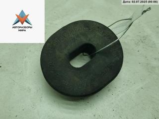 кронштейн радиатора Volkswagen Golf 4 поколение 2000, 1.4 л., бензин, МКПП, синий, хетчбэк 5 дв., 1K0121367F