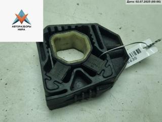 кронштейн радиатора Volkswagen Golf 5 поколение 2004, 1.4 л., бензин, МКПП, серый, хетчбэк 3 дв., 1Z0121367A