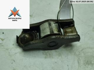коромысло клапана (рокер) Volkswagen Golf 5 поколение 2004, 1.4 л., бензин, МКПП, серый, хетчбэк 3 дв.