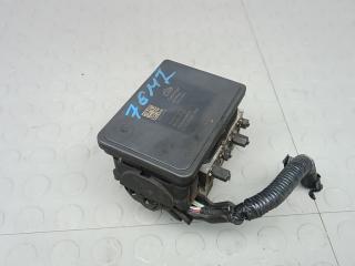 блок ABS Mazda 3 BM [рестайлинг] 2016, 1.5 л., дизель, МКПП, седан, BHT4437A0