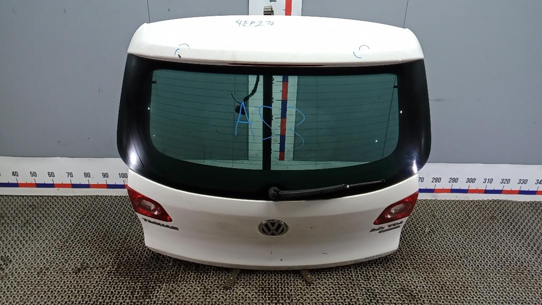 крышка багажника Volkswagen Tiguan 1 поколение 2010, 2.0 л., дизель, МКПП, внедорожник 5 дв., 5N0827025G - фото №1