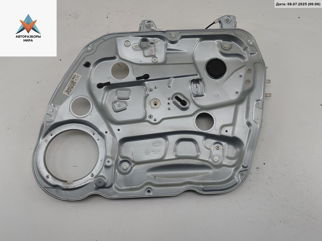 стеклоподъемник электрический передний правый Kia Carens 3 поколение 2006, 2.0 л., дизель, МКПП, серый, минивэн, 82480-1DXXX - фото №1