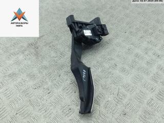 педаль Opel Zafira 2 поколение (B) 2007, 1.9 л., дизель, МКПП, серый, минивэн, 13125115