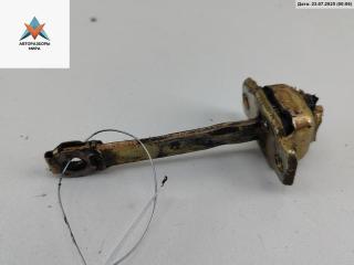 ограничитель открывания двери Volkswagen Passat B4 1996, универсал