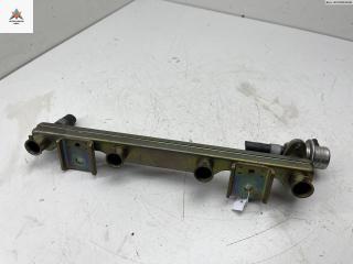 топливная рампа Nissan Almera N16 2000, 1.5 л., бензин, МКПП, синий, хетчбэк 5 дв., 226707J600