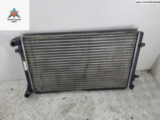 радиатор охлаждения Volkswagen Touran 1 поколение 2003, 1.6 л., бензин, МКПП, чёрный, минивэн, 1K0121251P