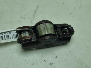 коромысло клапана (рокер) Volkswagen Golf-4 2000, 1.6 л., бензин, МКПП, синий, хетчбэк 5 дв.