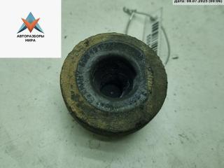 кронштейн радиатора Volkswagen Touran 1 поколение 2003, 1.6 л., бензин, МКПП, чёрный, минивэн, 8D0121275