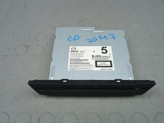 CD-чейнджер Mazda 3 BM [рестайлинг] 2016, 1.5 л., дизель, МКПП, седан, BJE8-669G0