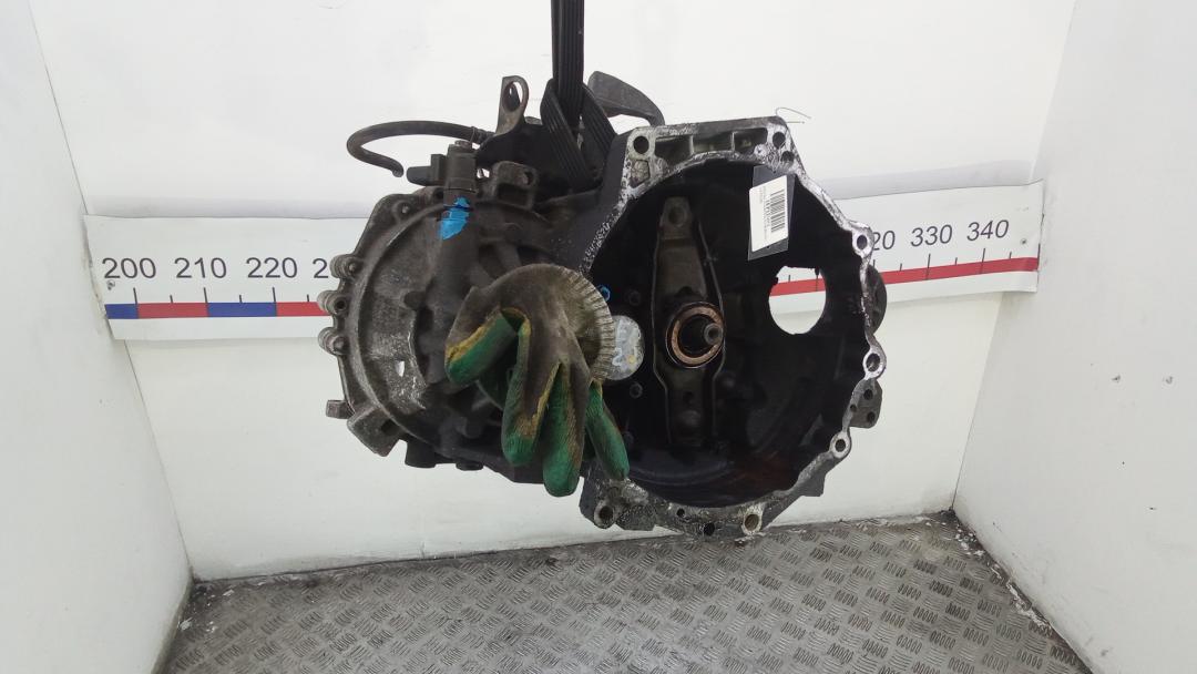 МКПП Volkswagen Bora 1 поколение 2001, 1.9 л., дизель, МКПП, седан, EUH - фото №1