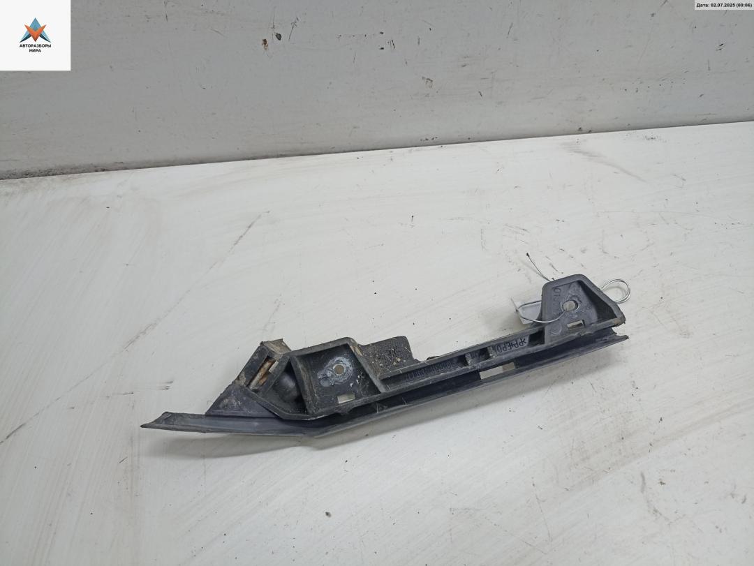 кронштейн переднего бампера Opel Astra G 2004, 1.6 л., бензин, АКПП, синий, универсал, 90559499 - фото №1