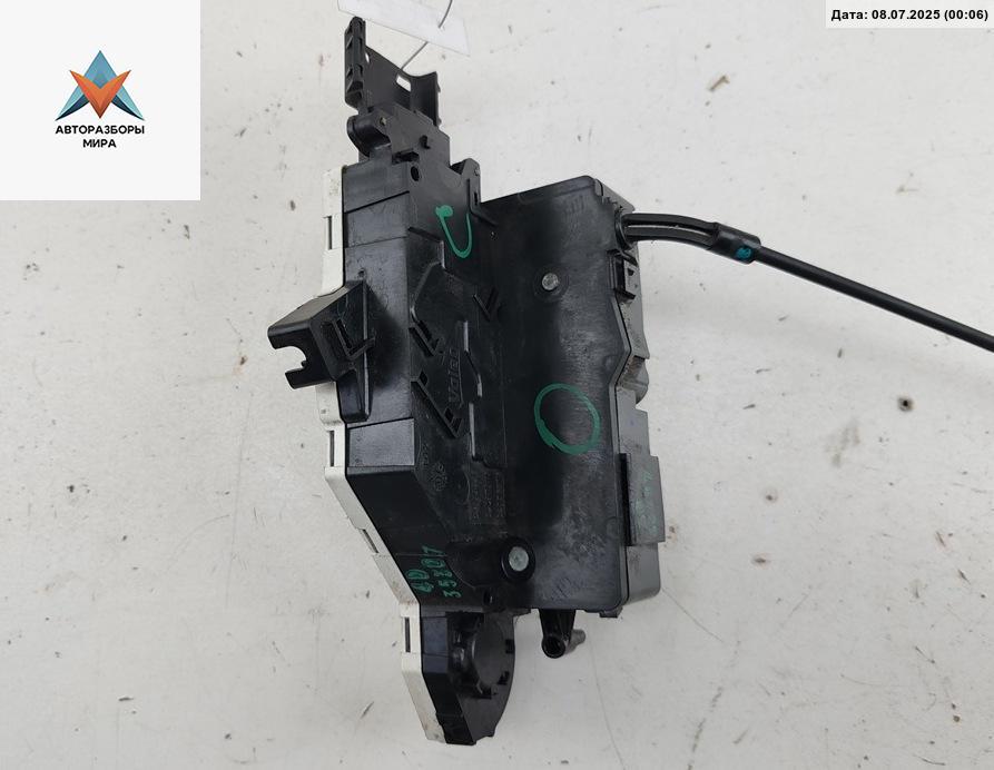 замок двери передней правой Peugeot 207 1 поколение 2008, 1.6 л., бензин, МКПП, серый, универсал, 24099816 - фото №1