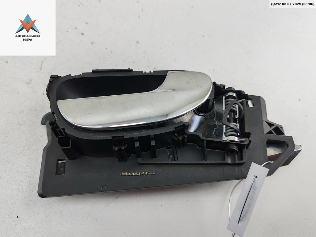 ручка внутренняя передняя правая Peugeot 307 1 поколение 2004, 1.6 л., бензин, МКПП, синий, хетчбэк 5 дв., 9643604477 - фото №1