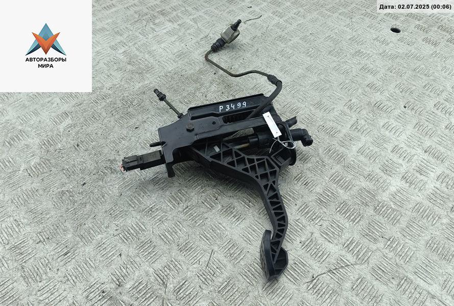 цилиндр сцепления главный Volkswagen Golf 4 поколение 2000, 1.9 л., дизель, МКПП, синий, хетчбэк 5 дв. - фото №1