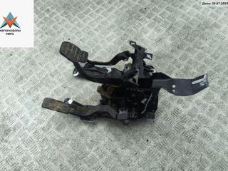 узел педальный (блок педалей) Volkswagen Passat B4 1996, 1.8 л., бензин, МКПП, синий, универсал