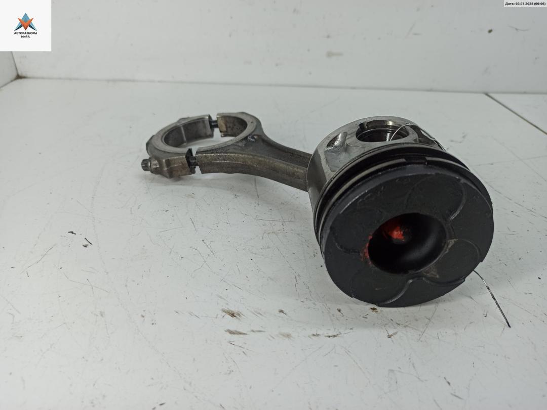 поршень Audi A6 4B/C5 1998, 2.5 л., дизель, МКПП, чёрный, седан, 78L51 - фото №1