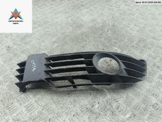 заглушка (решетка) в бампер Volkswagen Passat B5 [рестайлинг] 2004, 1.9 л., дизель, МКПП, синий, универсал