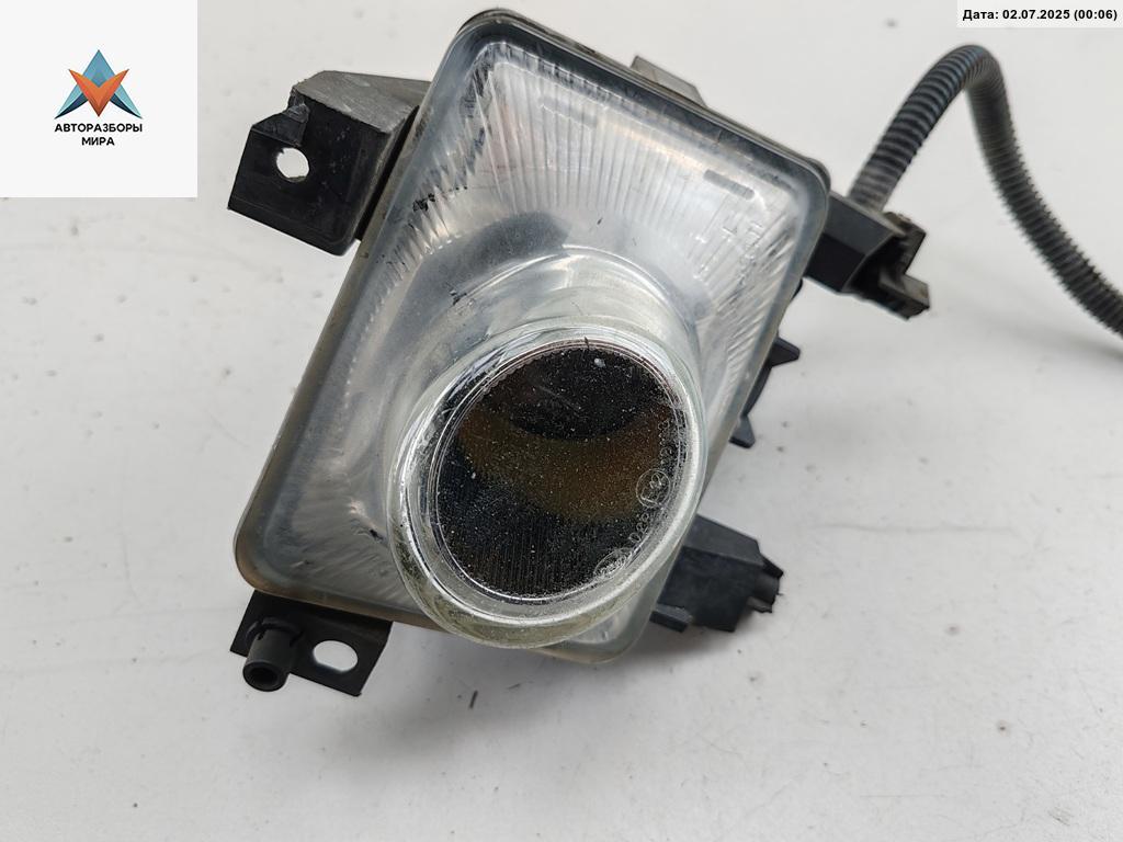 фара противотуманная левая Opel Signum C 2004, 2.2 л., бензин, АКПП, серый, хетчбэк 5 дв., 13123958 - фото №1