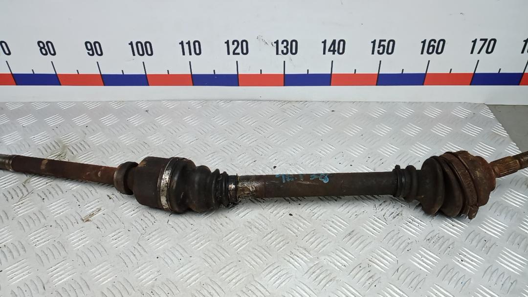 полуось передняя правая (приводной вал, ШРУС) Citroen Berlingo 2 поколение (B9) 2009, 1.6 л., дизель, МКПП - фото №1