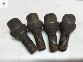 болт колесный Renault Megane 2 поколение [рестайлинг] 2008, 1.9 л., дизель, МКПП, чёрный, универсал