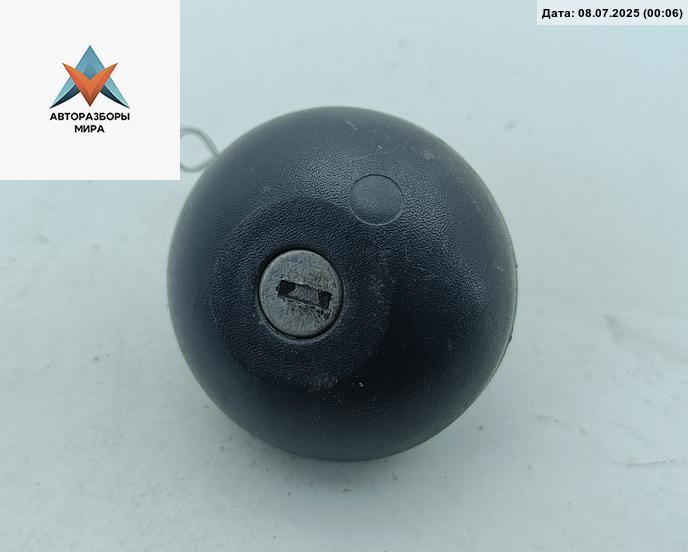 пробка топливного бака Nissan Interstar 1 поколение 2008, 2.5 л., дизель, МКПП, белый, микроавтобус - фото №1