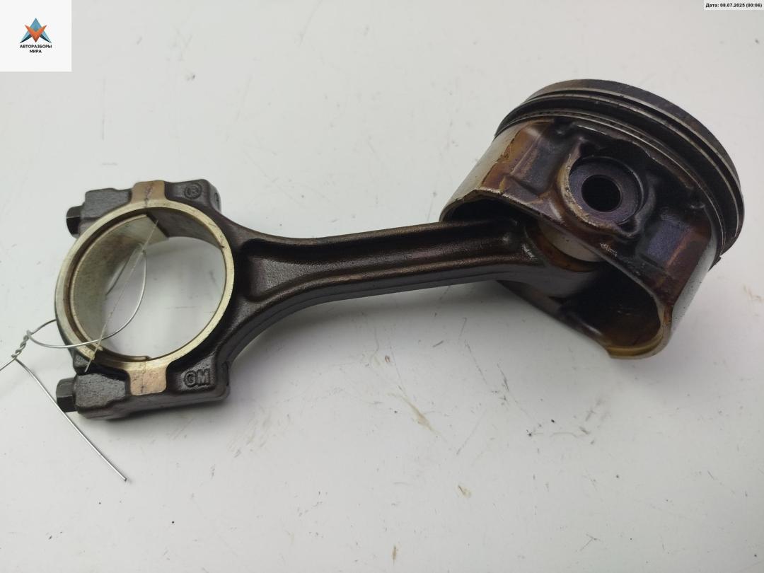 поршень Opel Signum C 2004, 2.0 л., бензин, МКПП, серый, хетчбэк 5 дв., 168144 - фото №1