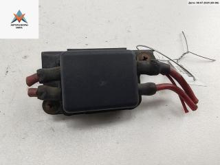 блок предохранителей Volkswagen Transporter T4 1995, 2.4 л., дизель, МКПП, белый, микроавтобус