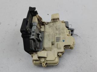 замок двери задней левой Volkswagen Passat B6 2007, 2.0 л., дизель, МКПП, синий, универсал, 3C4839015A