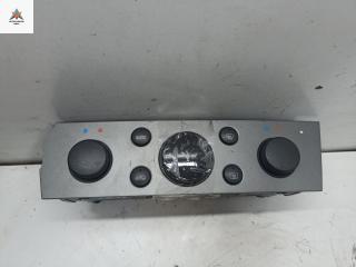 блок управления печки / климат-контроля Opel Signum C 2003, 2.2 л., дизель, МКПП, чёрный, хетчбэк 5 дв., 13138196
