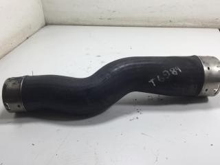 патрубок интеркулера BMW 5 серия F07/F10/F11 2011, 2.0 л., дизель, МКПП, чёрный, универсал