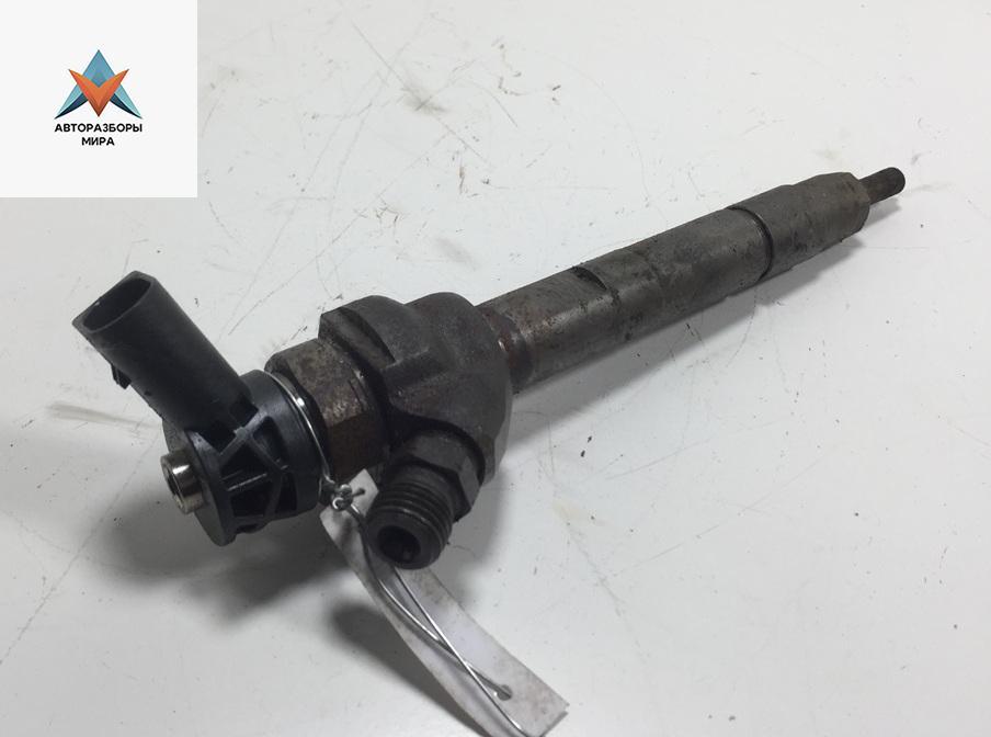 форсунка BMW 5 серия F07/F10/F11 2011, 2.0 л., дизель, МКПП, чёрный, универсал, 7810702 - фото №1