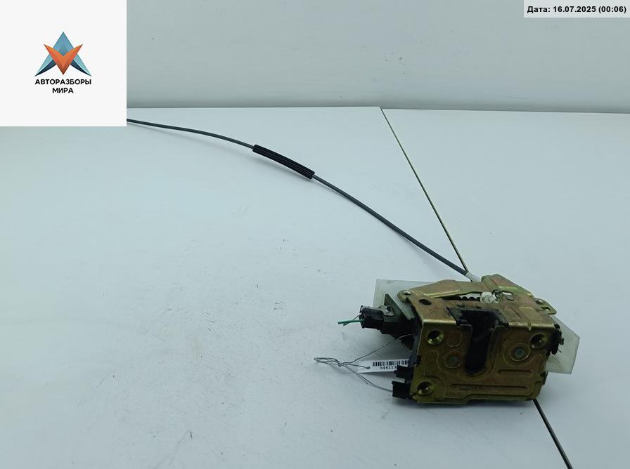 замок двери задней правой Renault Megane 1 поколение 1996, 1.6 л., бензин, МКПП, серый, хетчбэк 5 дв. - фото №1