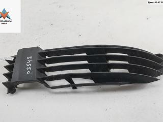 заглушка (решетка) в бампер Volkswagen Passat B5 [рестайлинг] 2001, 2.0 л., бензин, МКПП, синий, универсал, 3B0853665