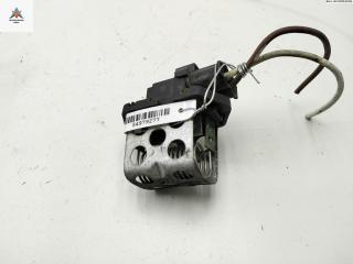 блок управления вентилятором (реле) Renault Megane 2 поколение 2003, 1.6 л., бензин, МКПП, серый, универсал