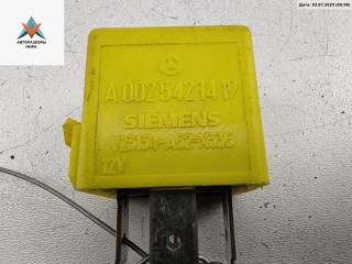 реле (прочие) Mercedes-Benz C-Класс W202/S202 [рестайлинг] 2000, 1.8 л., бензин, АКПП, серый, универсал, A0025421419