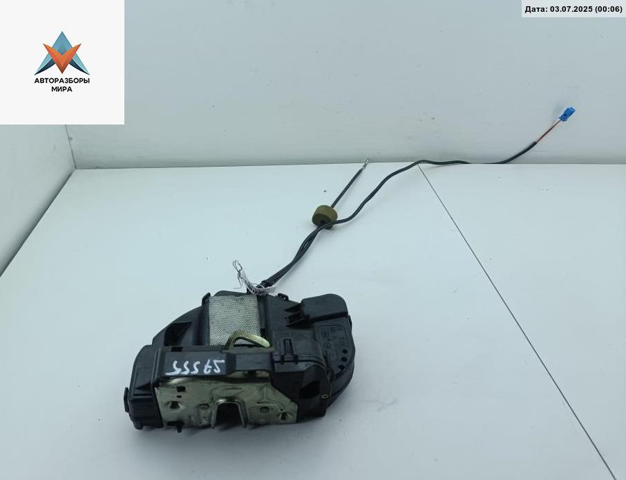 замок двери задней правой Mercedes-Benz E-Класс W211/S211 2002, 1.8 л., бензин, АКПП, синий, седан, 2117300635 - фото №1