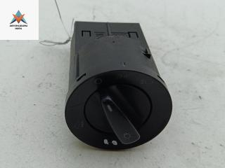 переключатель света Volkswagen Golf 4 поколение 1999, 1.4 л., бензин, МКПП, серый, хетчбэк 3 дв.