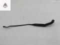 Щеткодержатель (поводок стеклоочистителя) передний Audi 80 8C/B4 1992, 2.0 л., бензин, МКПП, серый, седан, 893955407D - фото №2