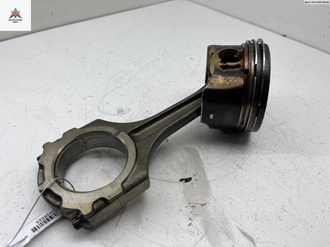 поршень Mazda CX-7 1 поколение 2007, 2.3 л., бензин, МКПП, серый, внедорожник 5 дв. - фото №1