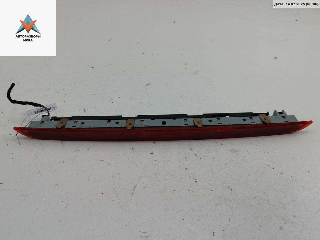 стоп-сигнал Audi A6 4F/C6 2006, 2.7 л., дизель, АКПП, серый, универсал, 4F9945097 - фото №1