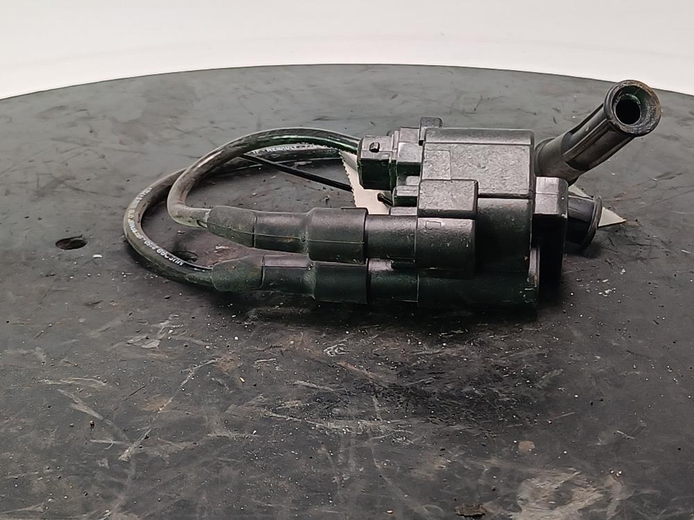 катушка зажигания Renault Megane 1 поколение 1998, цвет, 7700100589D - фото №1