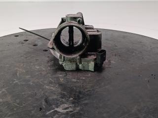 заслонка дроссельная Volkswagen Golf 5 поколение 2007, цвет, 03G128063C