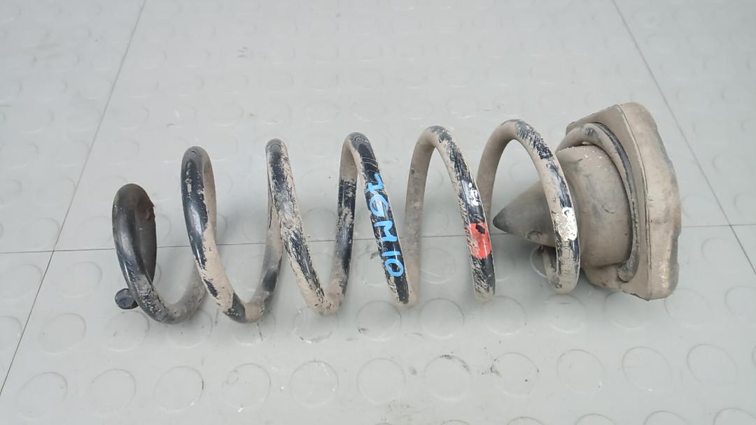 пружина задняя Nissan Qashqai 2 поколение 2014, 1.5 л., дизель, МКПП, внедорожник 5 дв., 550204EA1B - фото №1