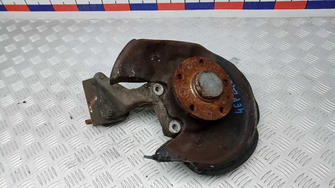 ступица задняя правая Volkswagen Passat B6 2008, 2.0 л., TDi, дизель, МКПП, седан - фото №1