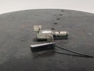 Клапан фазорегулятора Volvo S60 2 поколение 2012, цвет, CN1G-6L713-BB