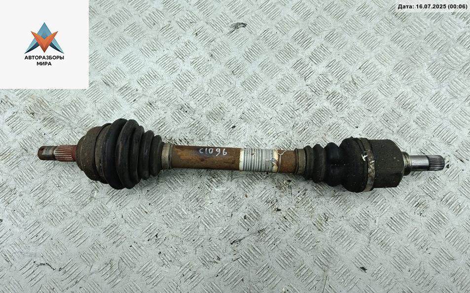 полуось передняя левая (приводной вал, ШРУС) Citroen C4 1 поколение 2004, 1.6 л., дизель, МКПП, серый, хетчбэк 5 дв., 9637117780 - фото №1